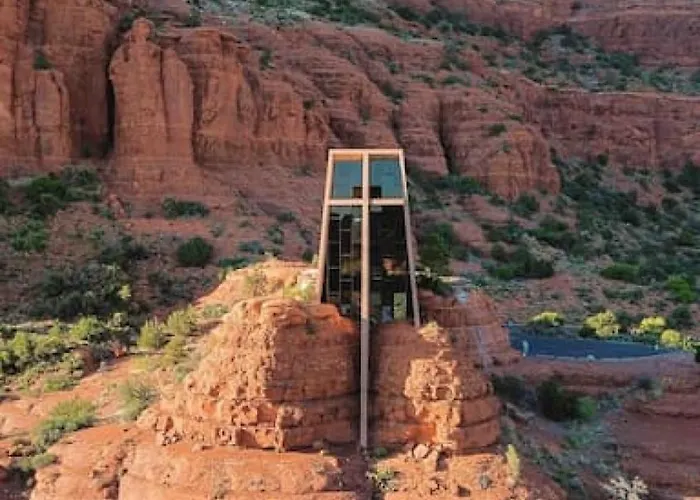 Chapel Vortex Red Rocks Hot Tub Gardens Holiday home