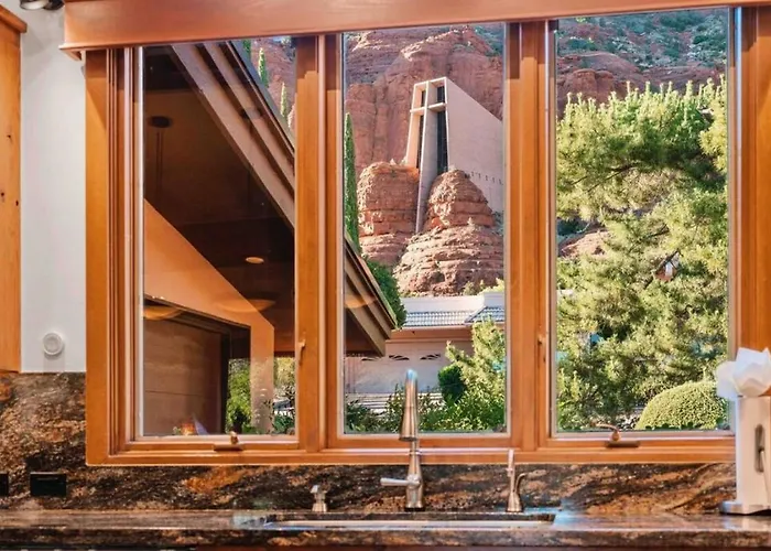 Chapel Vortex Red Rocks Hot Tub Gardens *